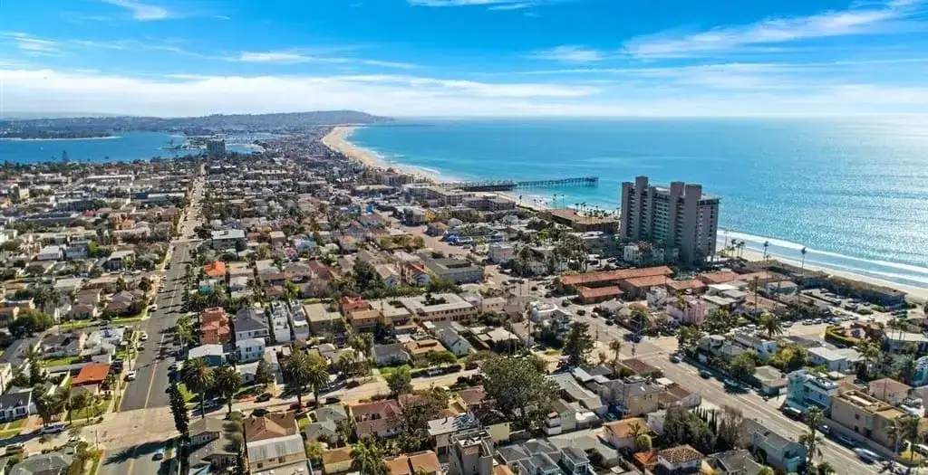 Professional cleaning service in Pacific Beach San Diego
